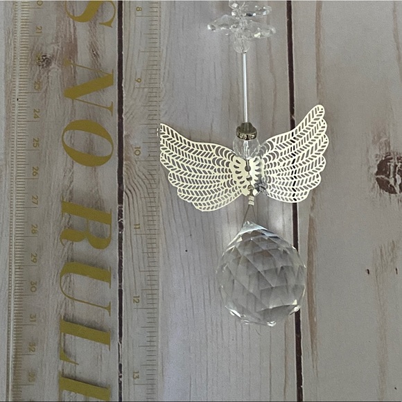 𝐴𝑛𝑔𝑒𝑙 𝑆𝑢𝑛𝑐𝑎𝑡𝑐ℎ𝑒𝑟 - Picture 5 of 9